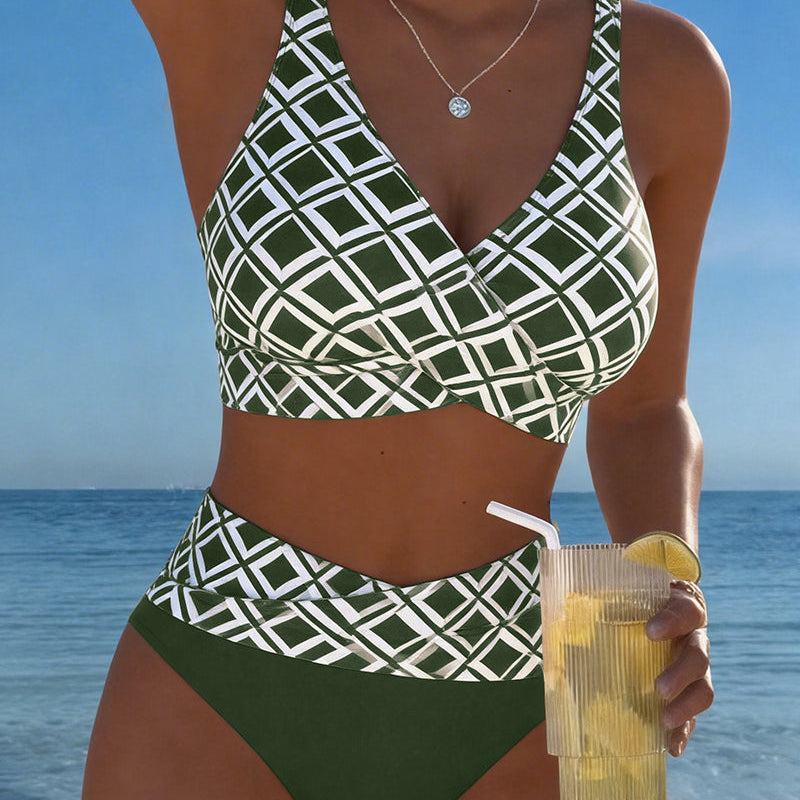 Justīne - Vysoký Strih Bikiny