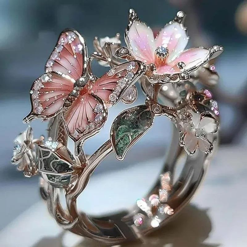 Nature's dazzling motýľ prsteň with zirconia