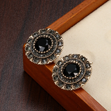 Elegantné black krištáľové round earring
