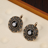 Elegantné black krištáľové round earring