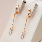 Elegantna naušnice s zlatnaen zircon