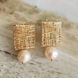 Zlatý-threaded náušnice with vintage pearls