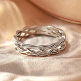 Twisted strieborný braided prsteň