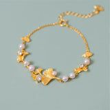 Classic golden náramok with ginkgo leaves and pearls